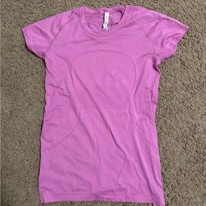 size 10 lulu shirt